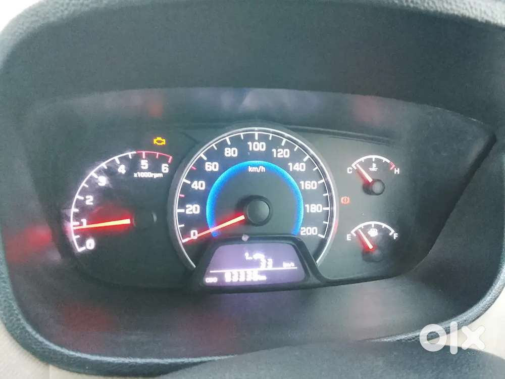 Hyundai Grand I10 Sportz 2015 Diesel