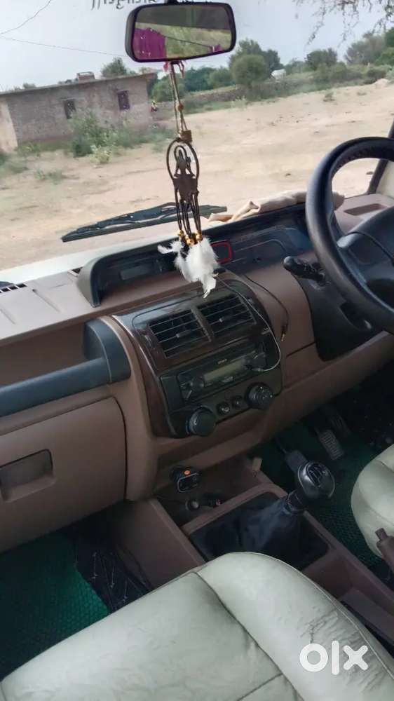 Mahindra Bolero B6 (o)