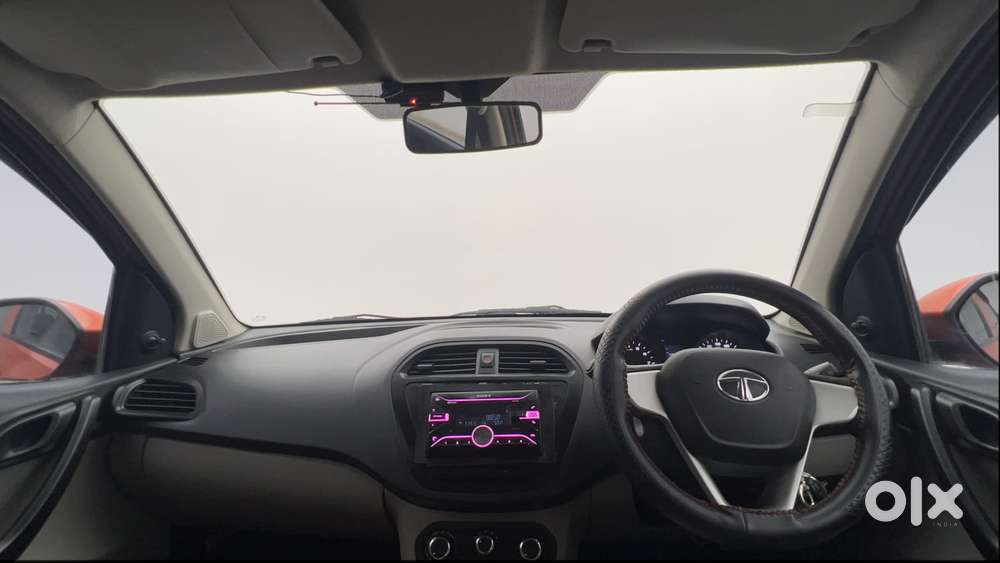 Tata Tiago Xe, 2018, Petrol
