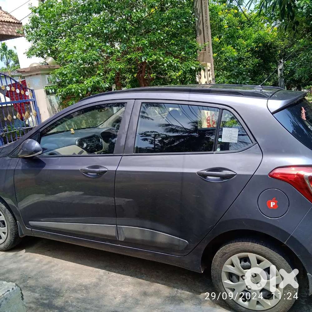 Hyundai Grand I10 2016 Petrol 29000 Km Driven