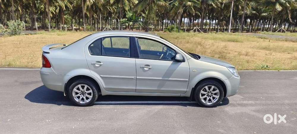 Ford Fiesta 2010 For Sale