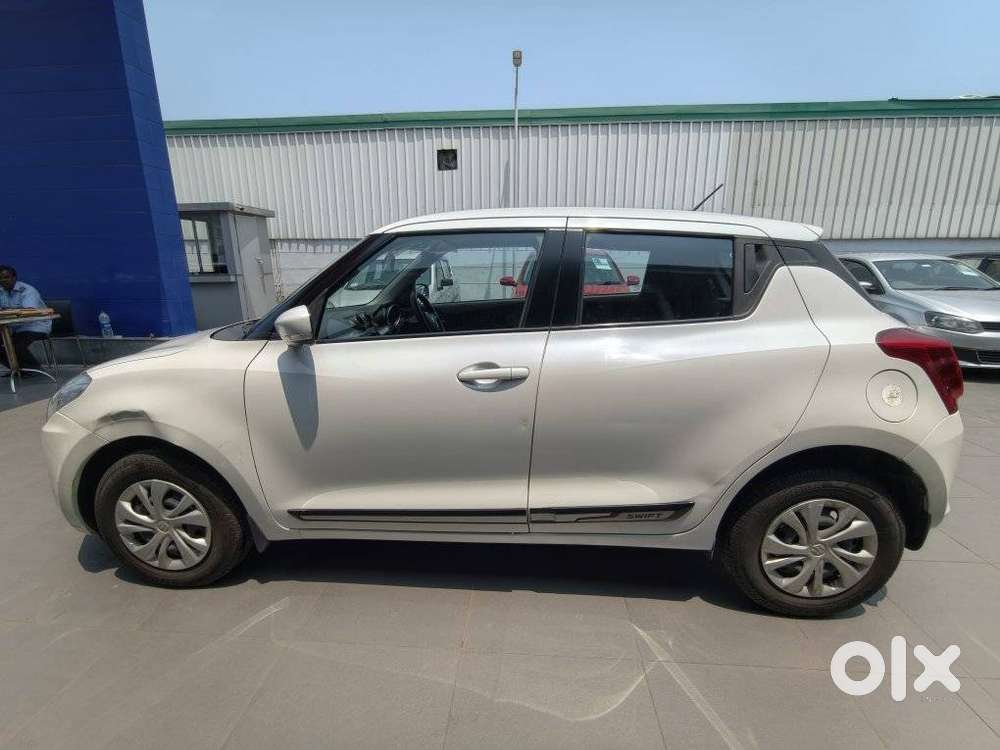 Maruti Suzuki Swift 1.2 Vxi (o), 2022, Petrol