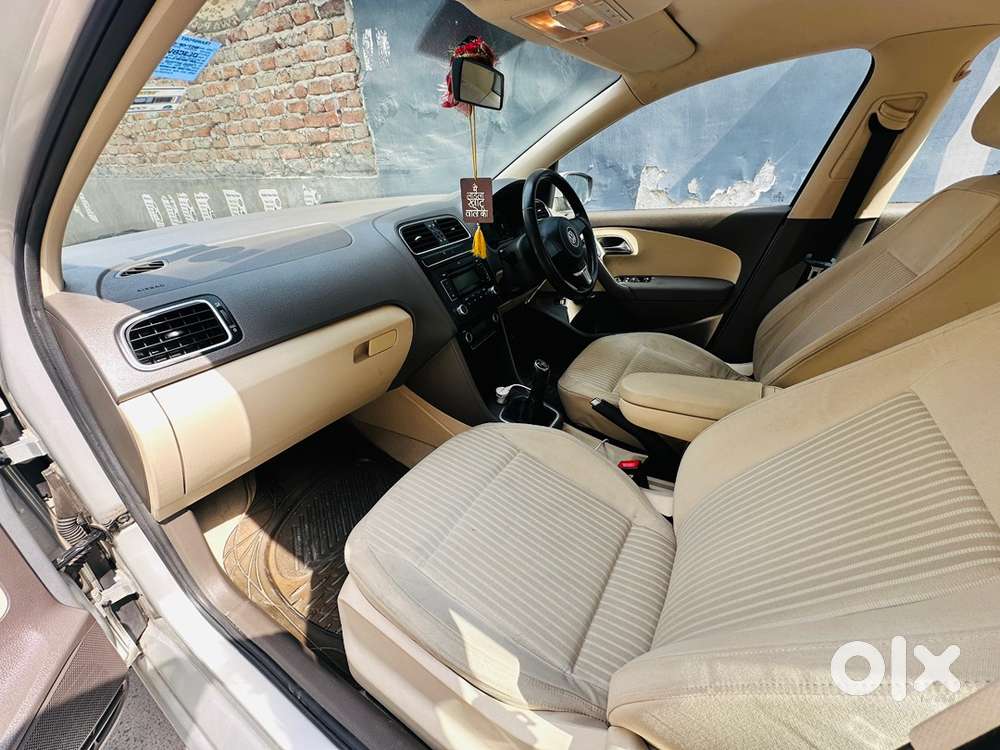 Volkswagen Vento Petrol 2011