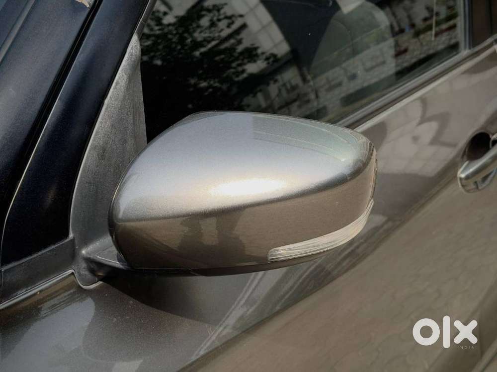 Maruti Suzuki Swift Zxi Plus Amt Dual Tone, 2023, Petrol