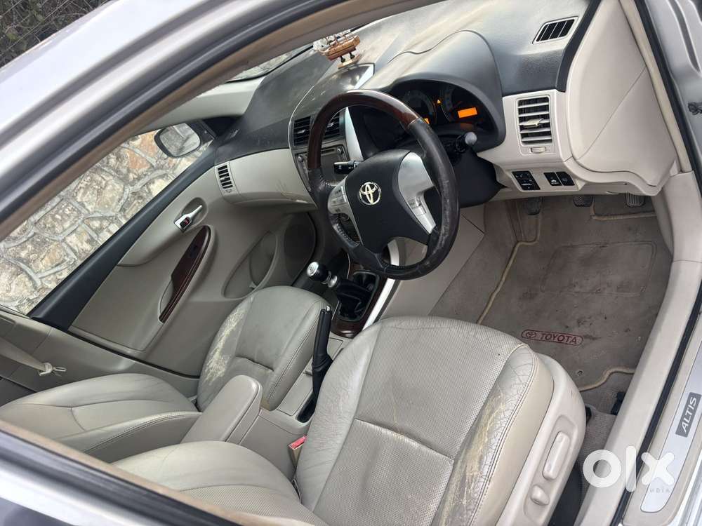 Toyota Corolla Altis 2010-2013 G, 2012, Petrol