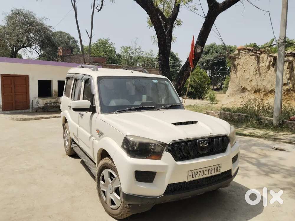 Mahindra Scorpio S6