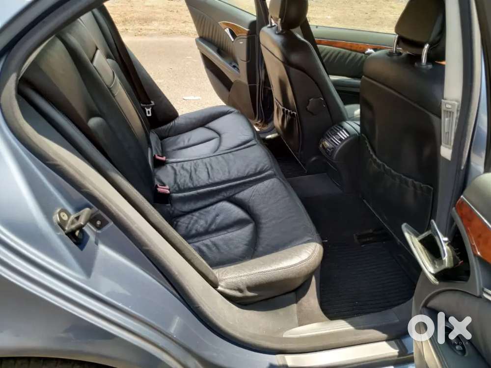 Mercedes-benz E-class 2003, Please Read The Discription Properly.