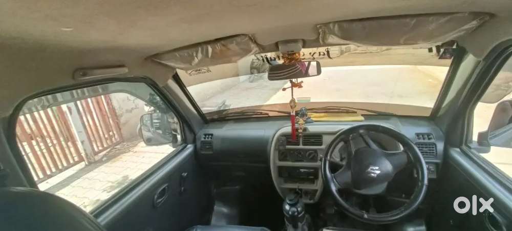 Maruti Suzuki Eeco 2023 Cng & Petrol 75000 Km Driven