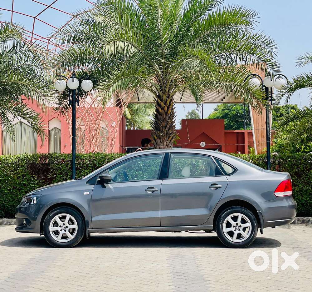 Volkswagen Vento 2010-2013 Diesel Highline, 2014, Diesel