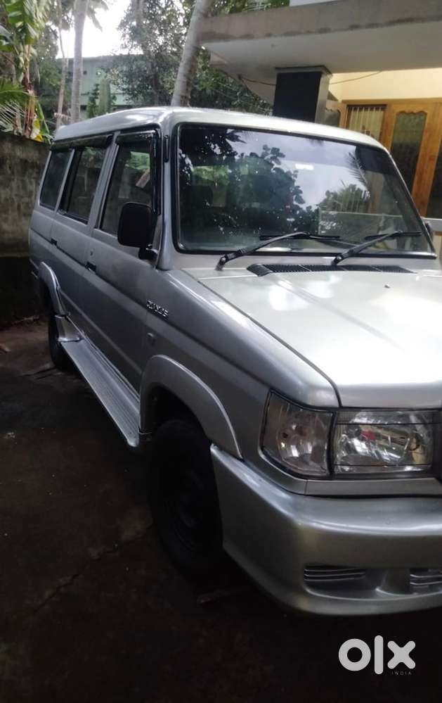 Toyota Qualis Diesel 2003