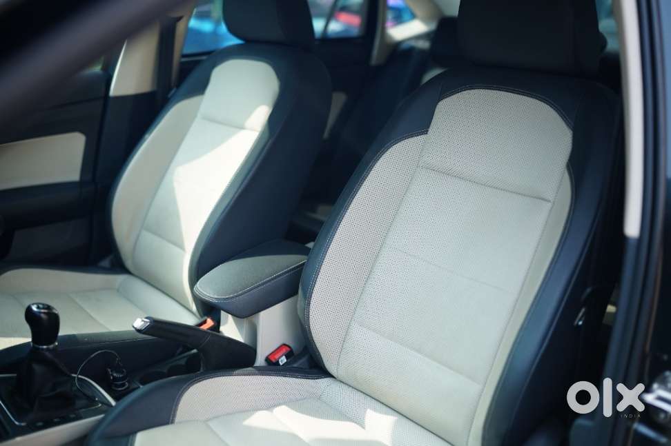 Skoda Slavia 1.0 Tsi Style, 2024, Petrol