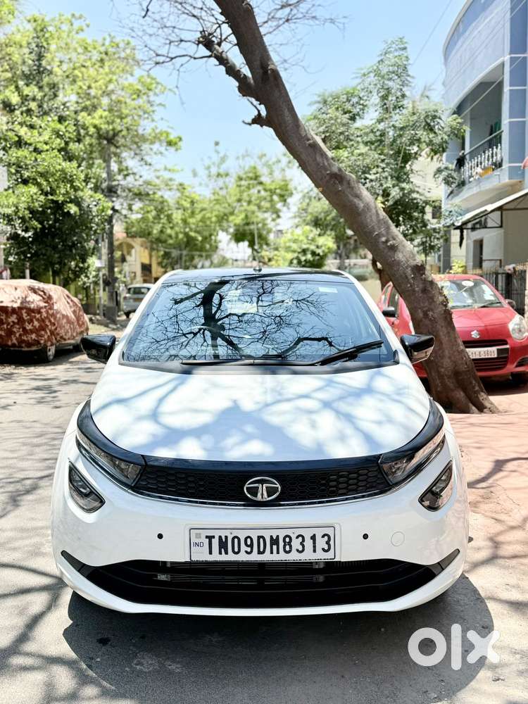 Tata Altroz 1.2 Xz Plus I-turbo, 2025, Petrol