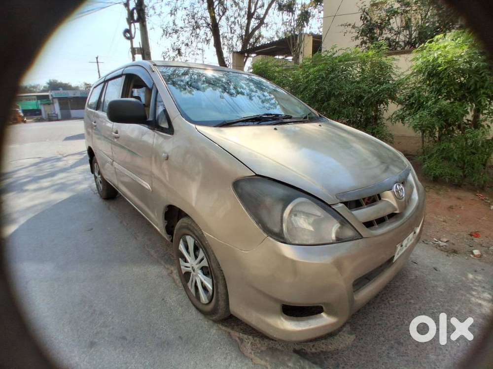 Toyota Innova 2.0 Gx 8 Seater, 2005, Diesel