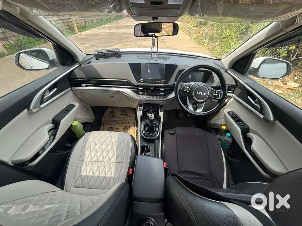 Kia Carens Prestige Plus 2023 Diesel Imt