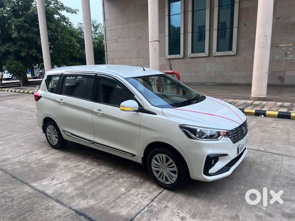Maruti Suzuki Ertiga Vxi At Petrol, 2020, Petrol