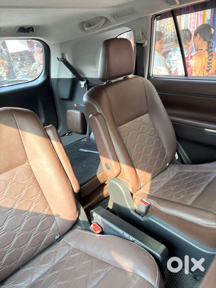 Toyota Innova Hycross 2.0 Zx Hybrid 7 Str, 2024, Petrol