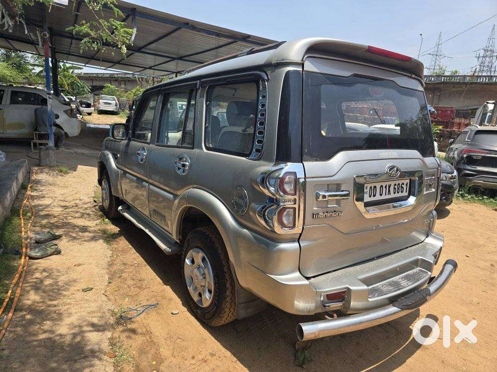 Mahindra Scorpio S2, 2016, Diesel