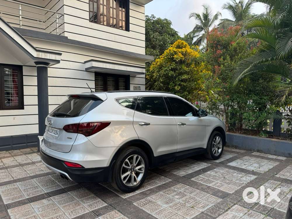 Hyundai Santa Fe 2014 Diesel Well Maintained
