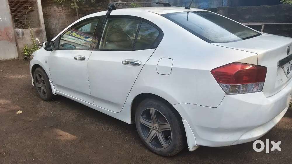 Honda City 1.5 V 2011
