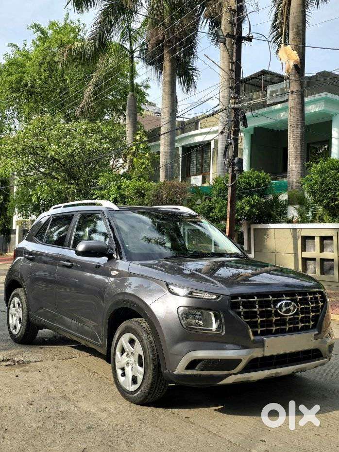 Hyundai Venue S Turbo Dct, 2021, Petrol
