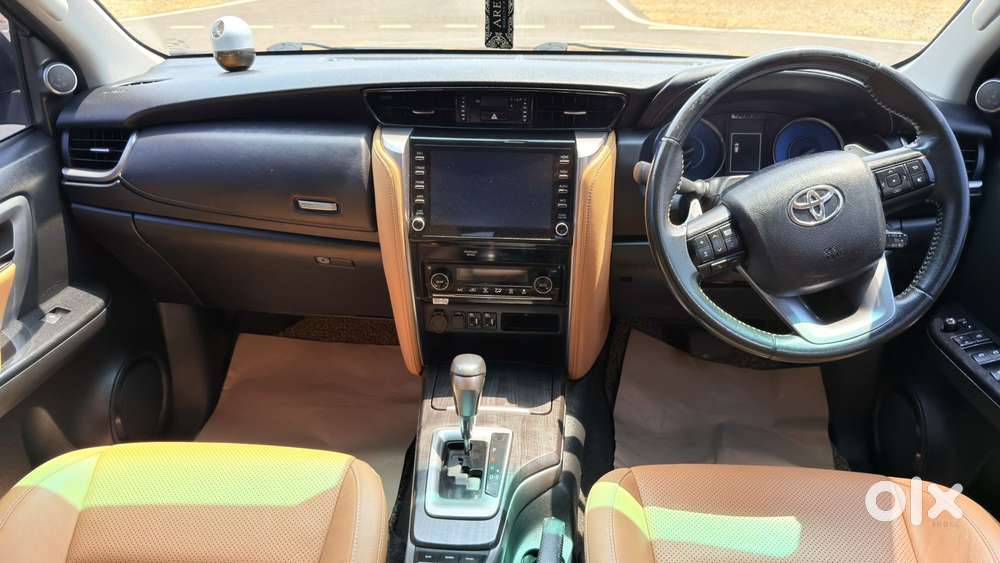 Toyota Fortuner 4x2 At 2.8 Diesel, 2021, Diesel