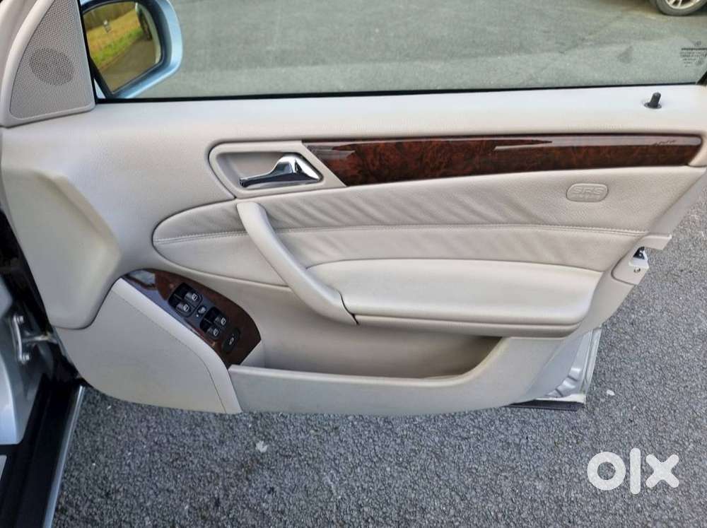 Mercedes-benz C220cdi  W203 Manual Rare!