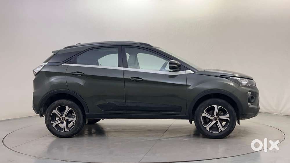 Tata Nexon 1.2 Revotron Xz Plus Premium, 2022, Petrol