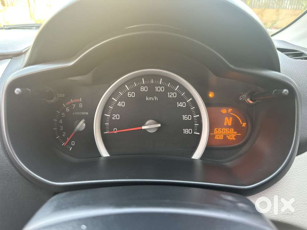 Maruti Suzuki Celerio 1.0 Vxi Amt, 2014, Petrol