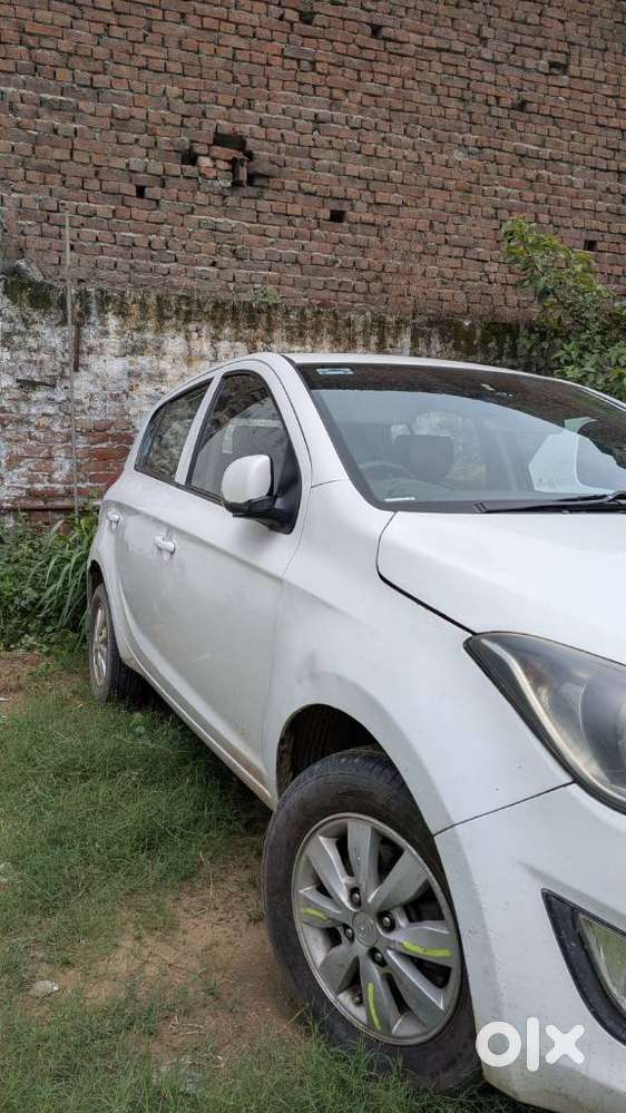 Hyundai I20 Sportz At 1.4, 2012, Diesel