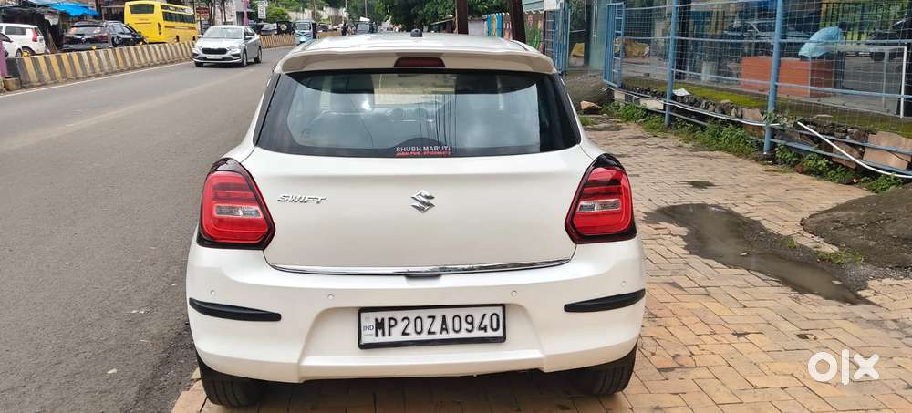 Maruti Suzuki Swift Vxi Optional, 2022, Petrol