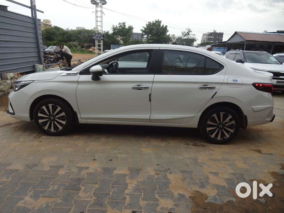 Honda City I-vtec Zx, 2024, Petrol