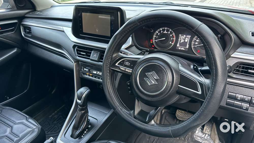 Maruti Suzuki Brezza 1.5 Vxi At Smart Hybrid, 2023, Petrol