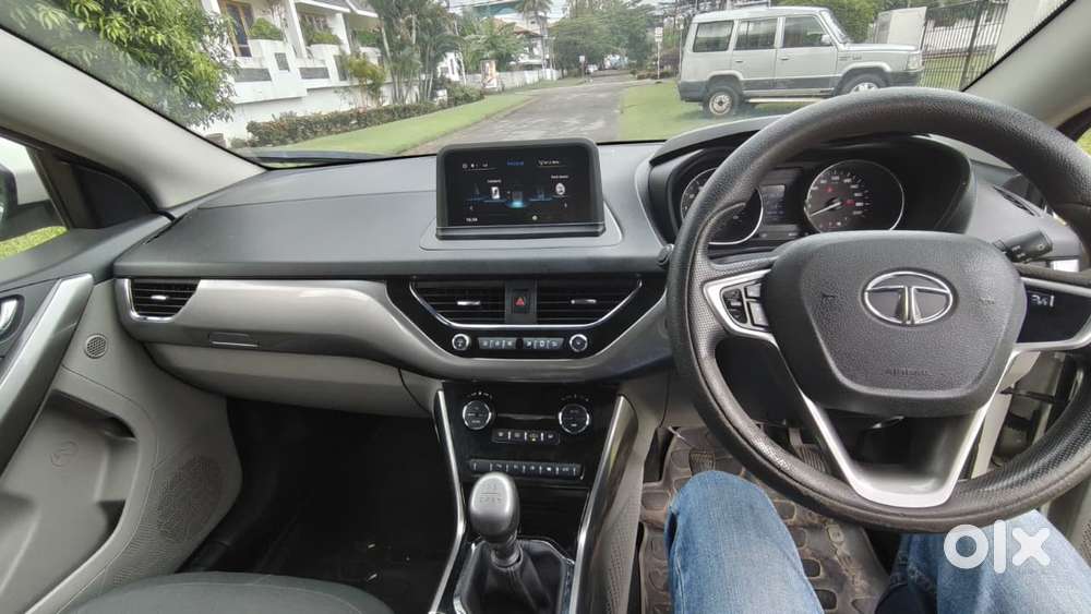 Tata Nexon 1.2 Revotron Xz Plus, 2017, Petrol