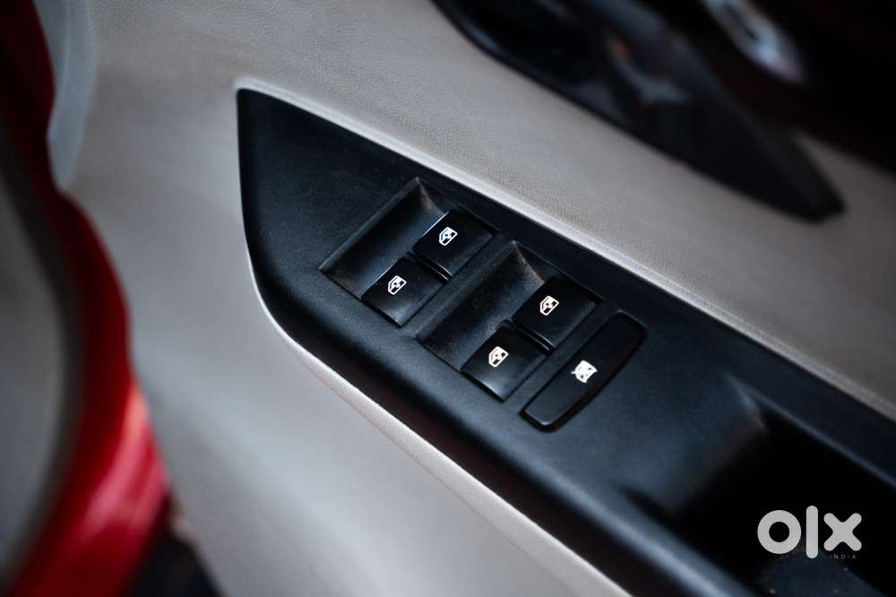 Mahindra Kuv 100 Mahindra-kuv-100-d75-k8, 2018, Diesel