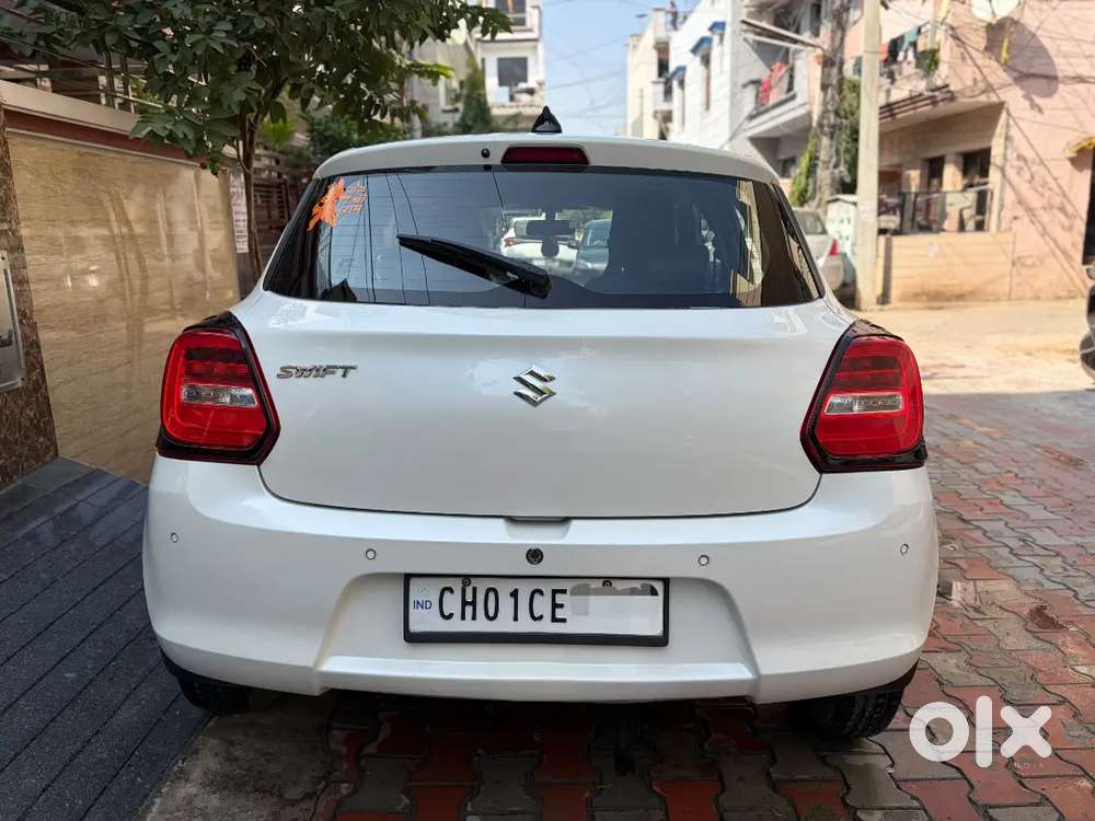 Maruti Suzuki Swift 2021zxi