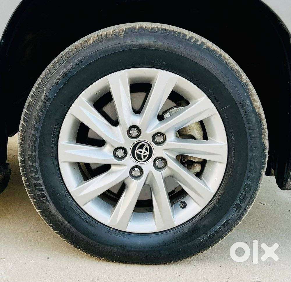 Toyota Innova Hycross 2.0 Gx 7 Str, 2023, Petrol