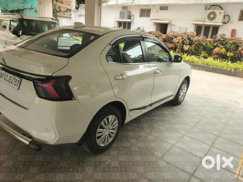 Maruti Dzire 1.2 Lxi 2025
