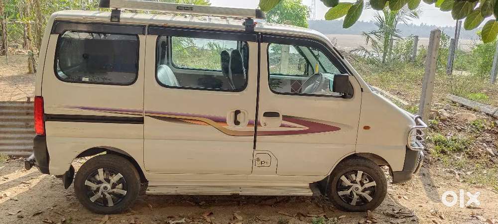 Maruti Suzuki Eeco 2010 Petrol 67698 Km Driven
