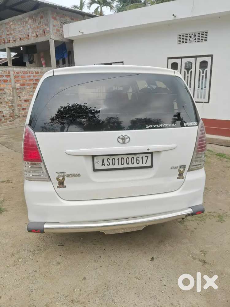 Toyota Innova 2010 Diesel 185000 Km Driven