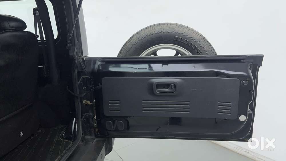 Mahindra Thar Lx Hard Top Petrol At Rwd, 2023, Petrol
