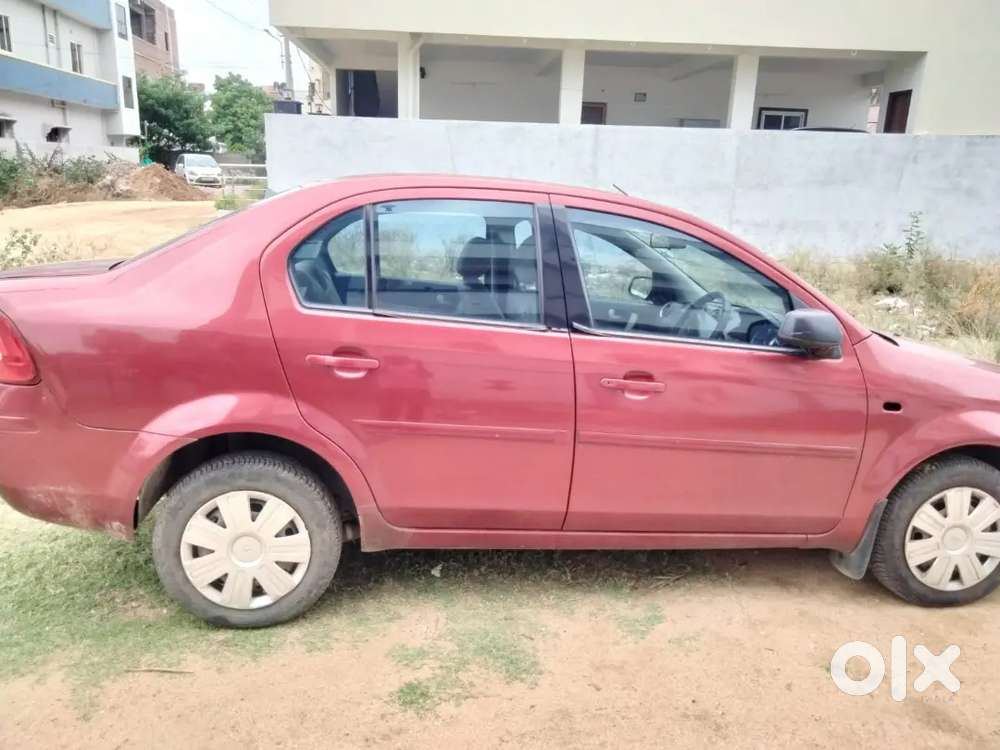 Ford Figo Aspire 2010 Petrol Manual