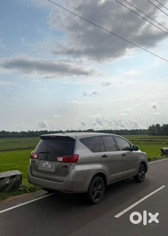Innova Crysta 2.8z Diesel Automatic