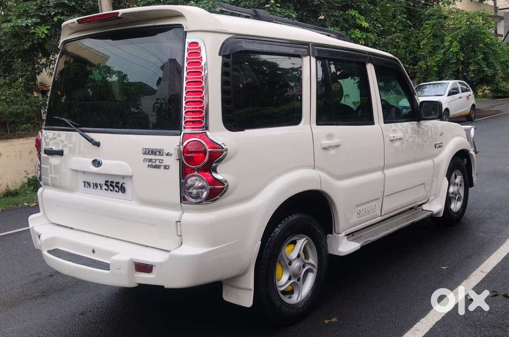 Mahindra Scorpio 2002-2013 2.6 Slx Turbo 7 Seater, 2011, Diesel