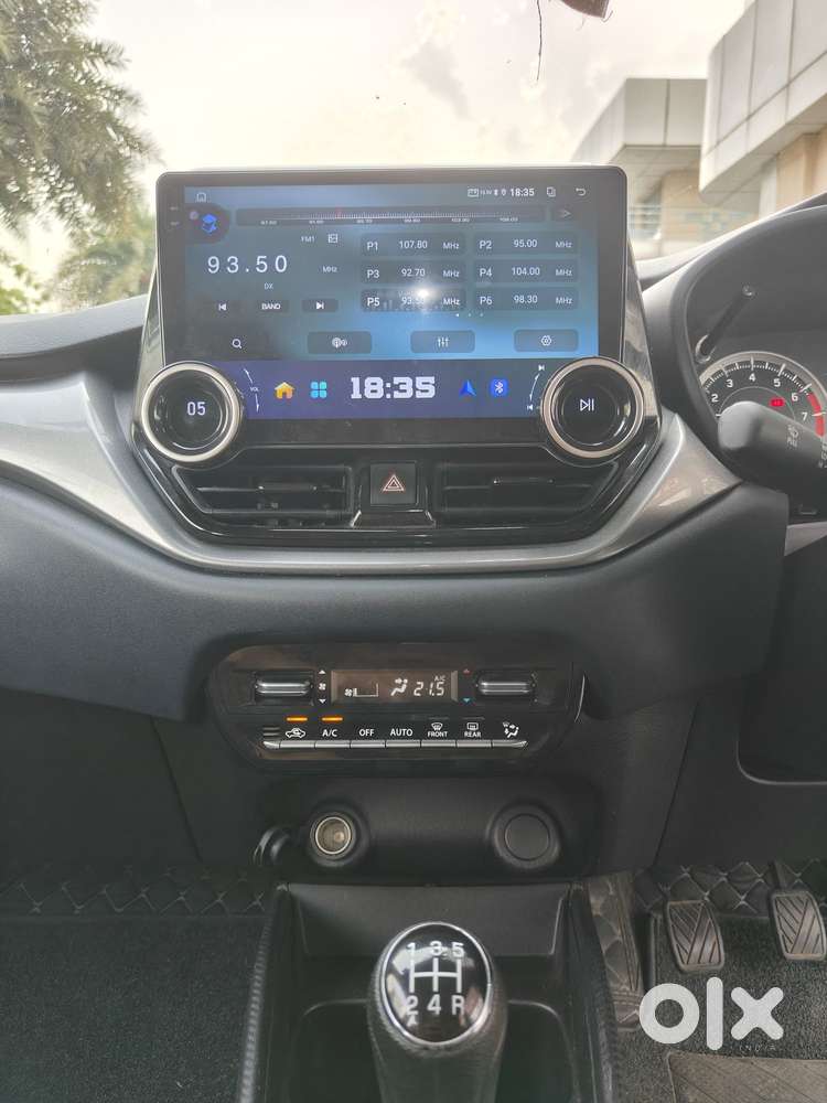 Maruti Suzuki Baleno Sigma, 2025, Petrol