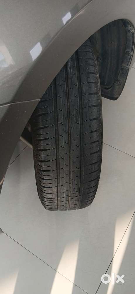 Maruti Suzuki Swift Amt Zxi Plus, 2022, Petrol