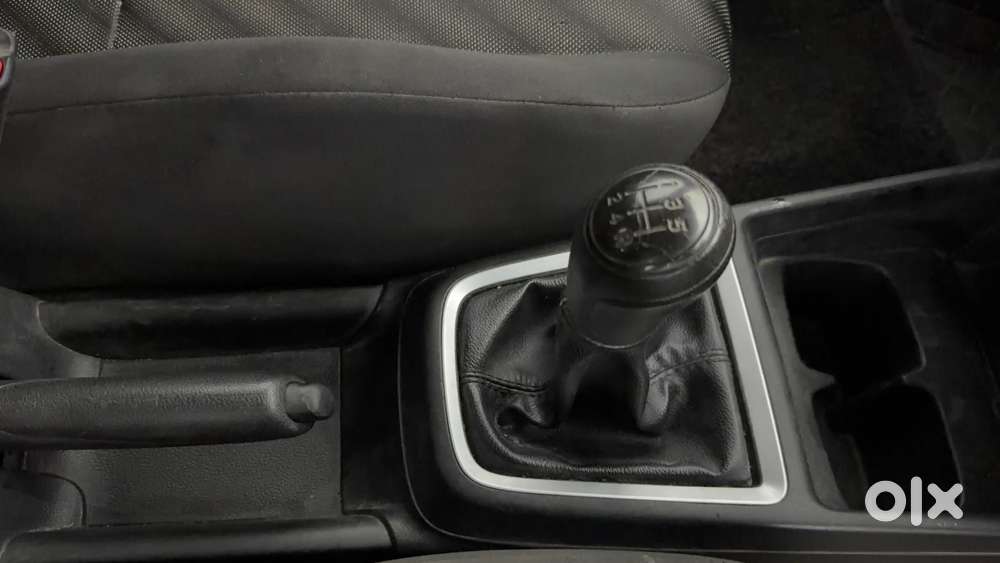 Maruti Suzuki Swift Lxi, 2019, Petrol
