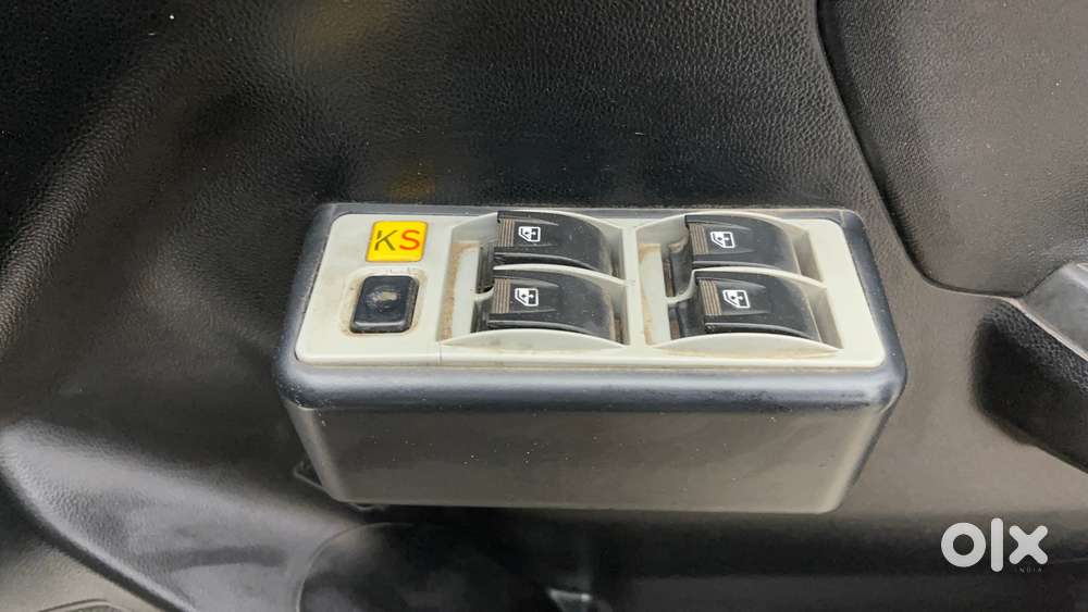 Maruti Suzuki Swift Lxi 2018, 2020, Petrol