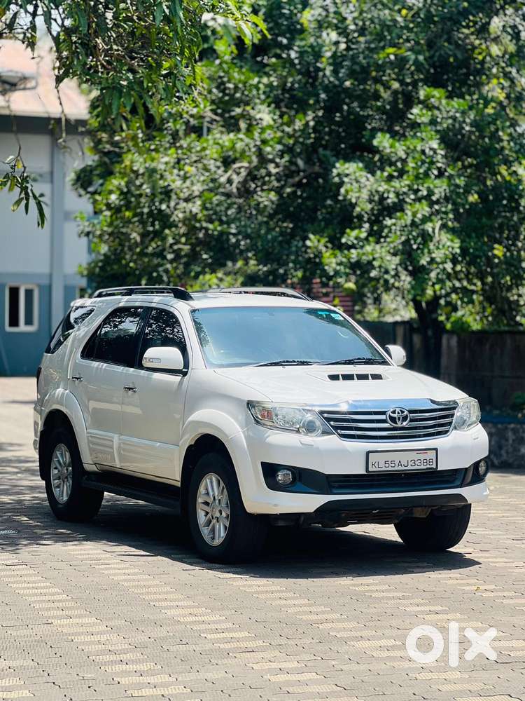 Toyota Fortuner 2011-2016 4x2 At, 2014, Diesel