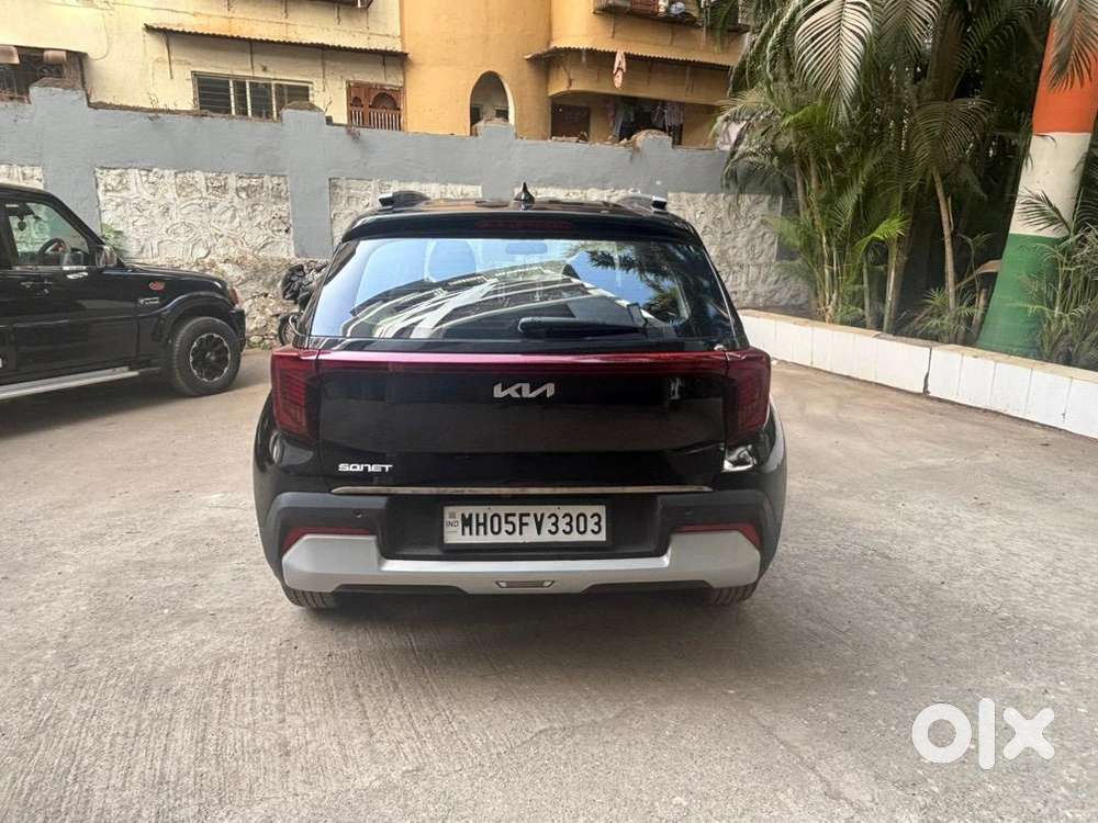 Kia Sonet 2025 Petrol 9900 Km Driven