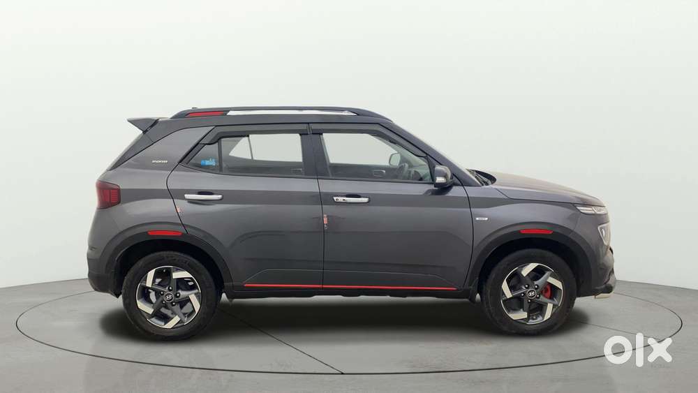 Hyundai Venue 1.0 Sx (o) Turbo Dual Tone, 2020, Petrol